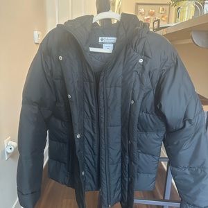 Black Columbia Women’s winter jacket with hood